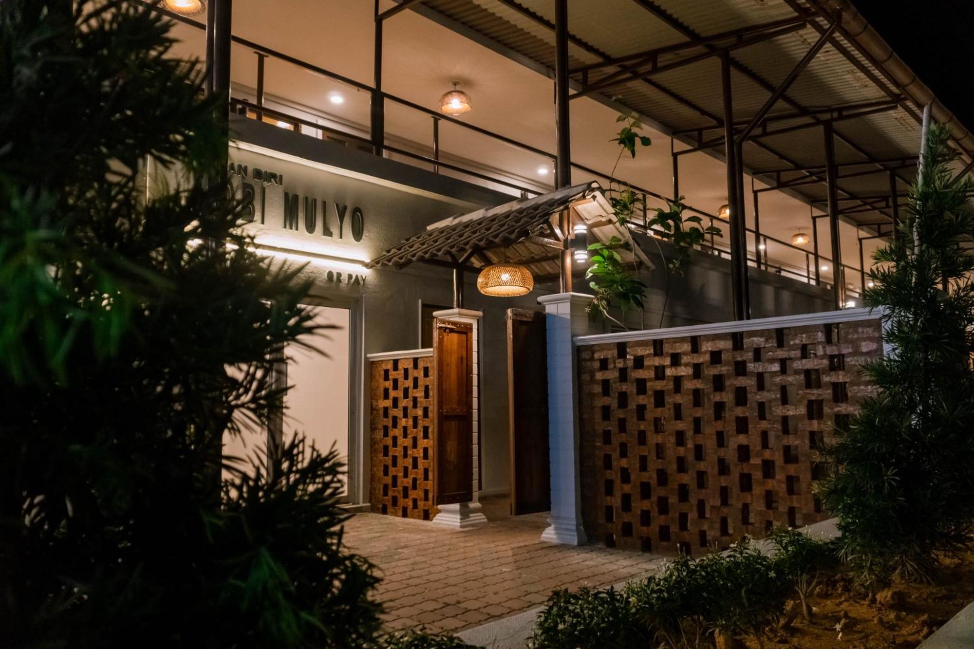 Mulyo Hotel Port Dickson Exterior photo